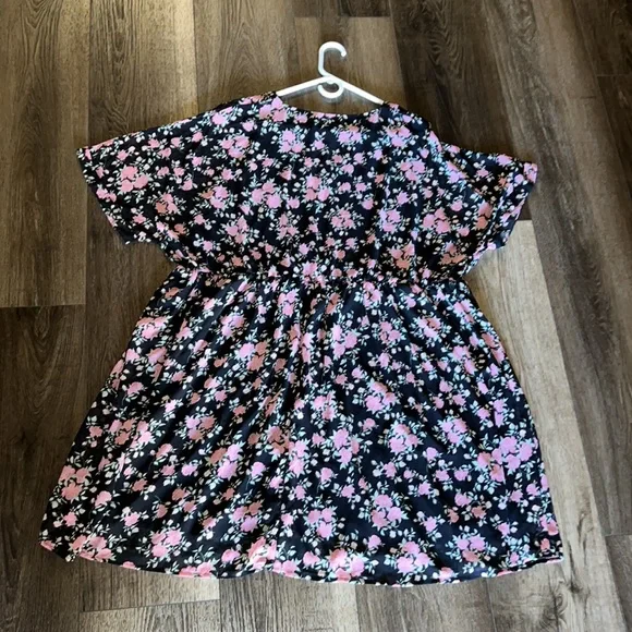 🌼FOR BUNDLE ONLY🌼Nemidor Roses Midi Dress - Picture 6 of 16